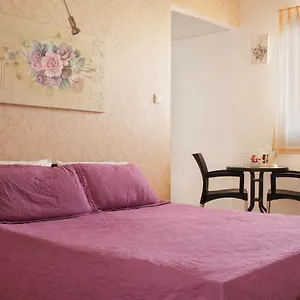city-center-apartments.gethaifahotels.com/